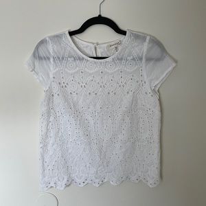Monteau Los Angeles Crochet Overlay Tshirt